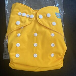 I Pair Alva Baby Cloth Diapers With 2 Microfiber Inserts‎ NIP